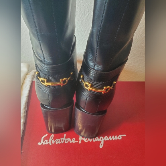 Salvatore Ferragamo Boots - Picture 4 of 14